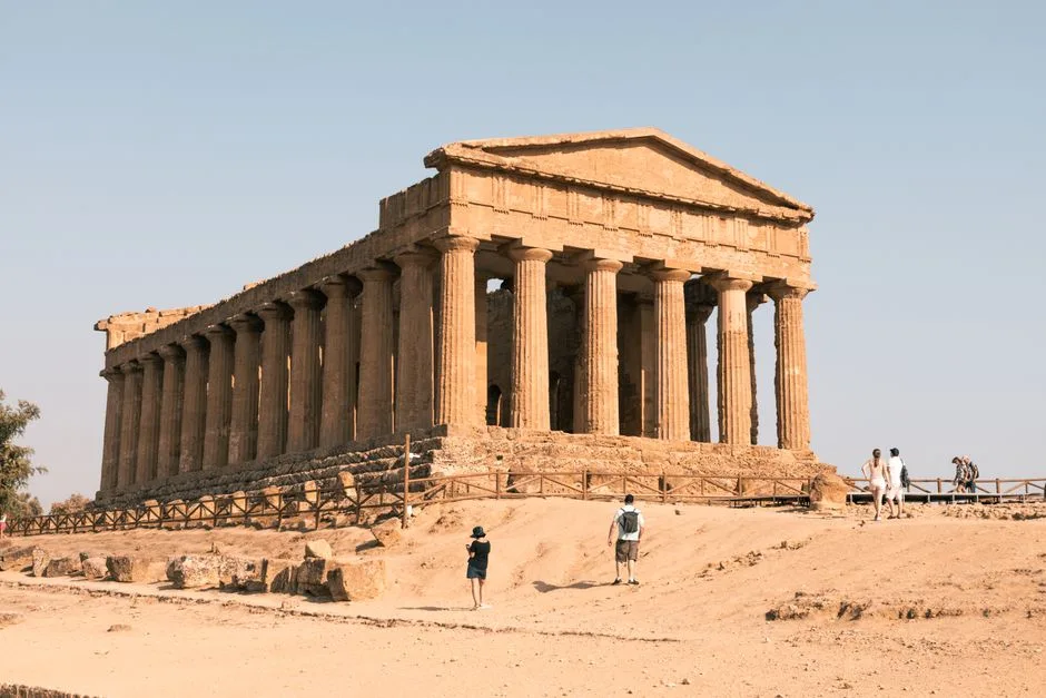 Colonnes d’un temple antique